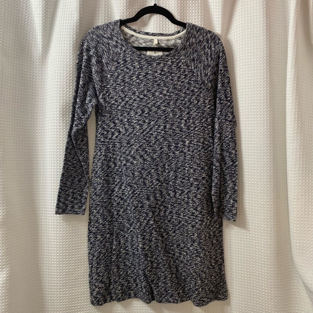NWOT Lou & Grey Long Sleeve Dress